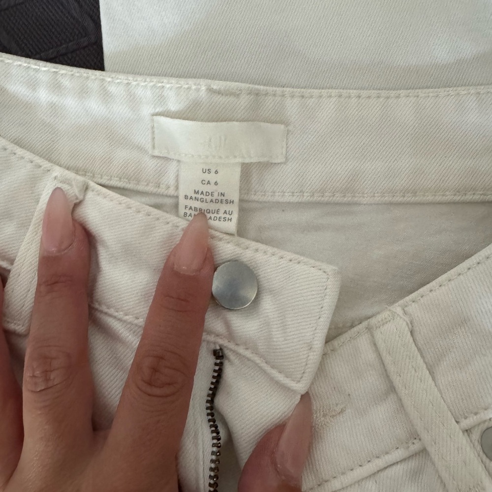H&M Stylish White Straight Jeans, Women’s 6 - Picture 4 of 6